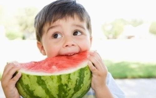 吃熙瓜熙瓜文案,夏日消暑新宠，尽享清凉美味之旅