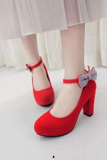 结婚送鞋子吃瓜,揭秘结婚送鞋子的独特寓意与吃瓜乐趣